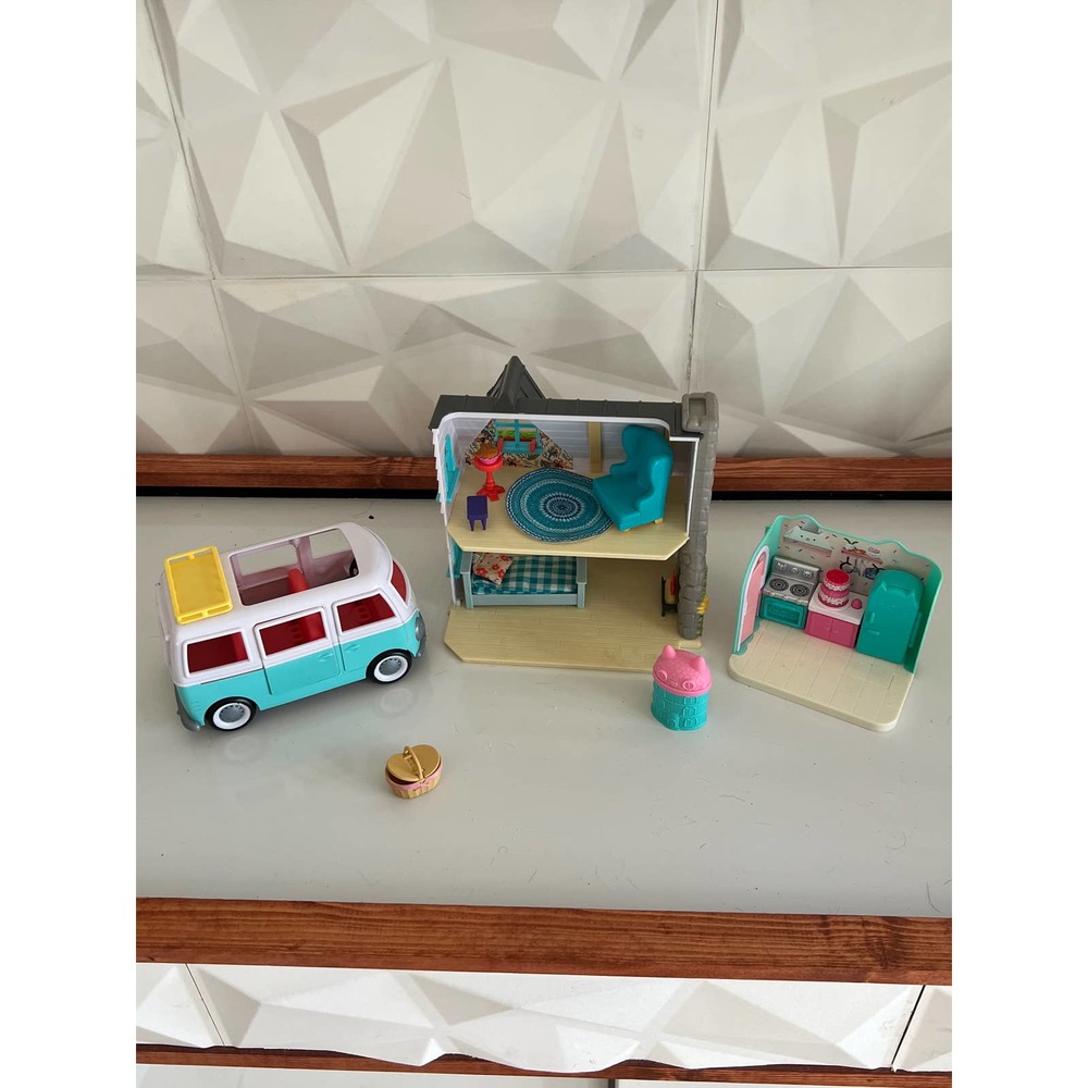 Calico Critters House Kitchen VW Van